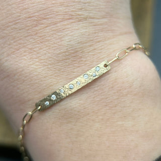 Scattered Diamond Bar Bracelet