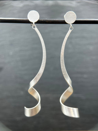 Ribbon Dangle Post Earrings