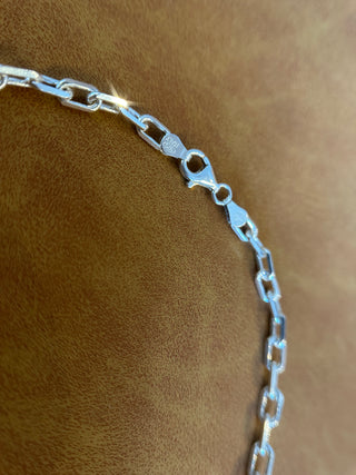 Chunky Paperclip Chain