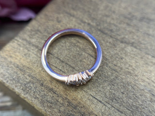 Diamond Contour Crown Band