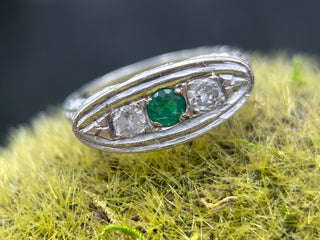 Art Deco Emerald & Diamond Ring