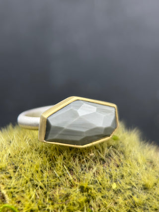 Geometric Gray Quartz Ring