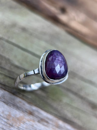 Purple Silk Sapphire Ring