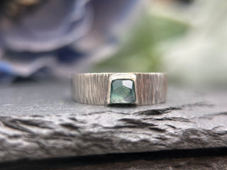 Indicolite Hammered Band