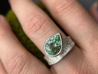 Pear Mint Ceylon Sapphire Ring