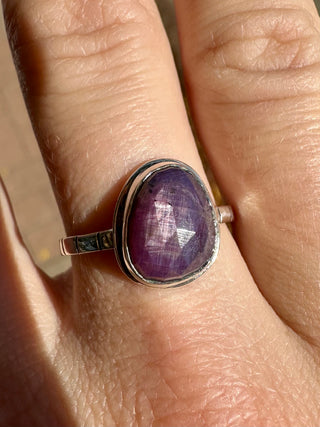 Purple Silk Sapphire Ring