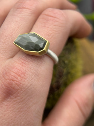 Geometric Gray Quartz Ring