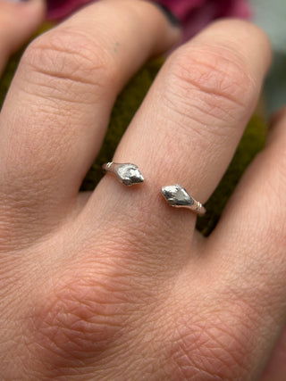 Twin Snake Ring