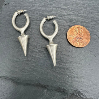 Dagger Hoops