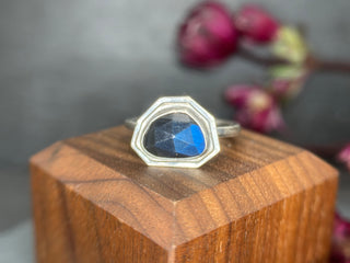Rose Cut Labradorite Double Edge Ring