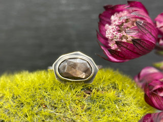 Bronze Sapphire Edge Ring