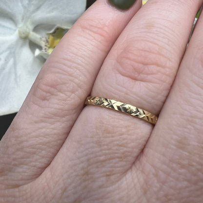 Engraved Geometric Band