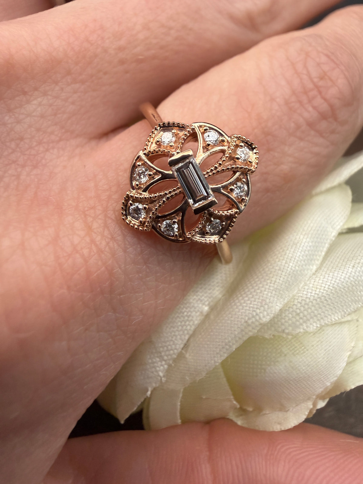 Agatha Ring