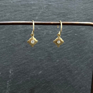 Hammered Gold & Diamond Earring