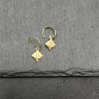 Hammered Gold & Diamond Earring