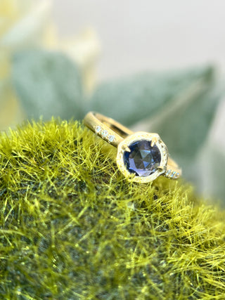 Duchess Sapphire Ring