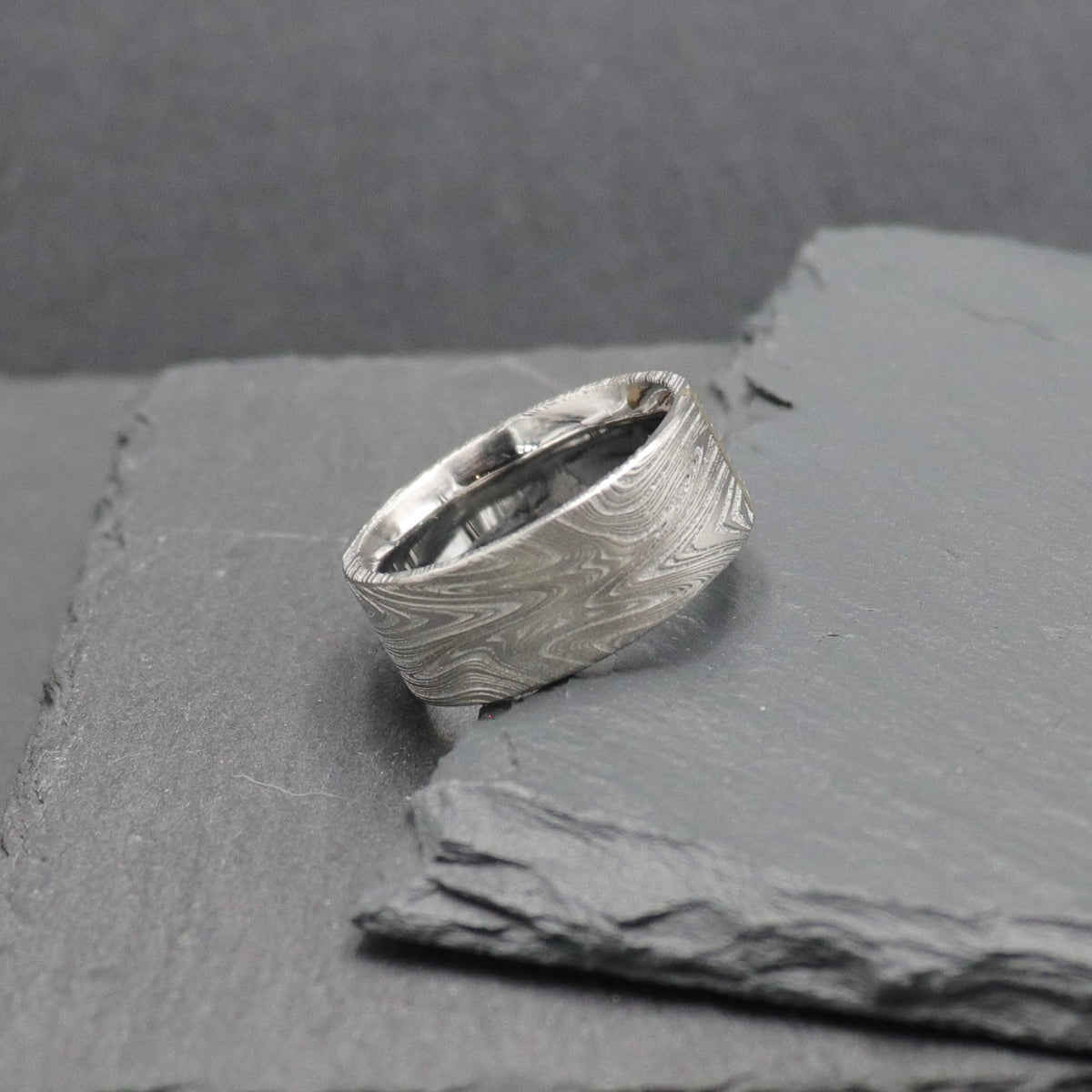 Damascus Steel Flat Ring - Kona