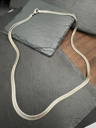 Herringbone Chain