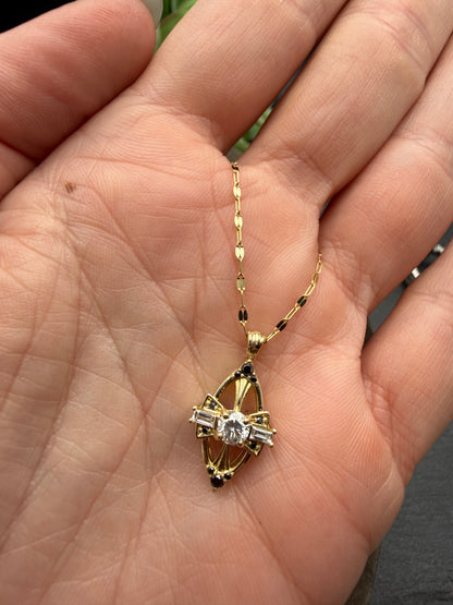 Collette Pendant