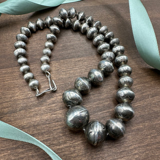 Navajo "Pearl" Necklace