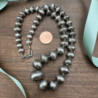 Navajo "Pearl" Necklace