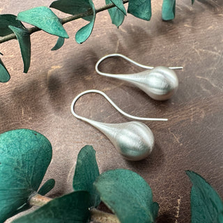 Rain Drop Silver Earrings