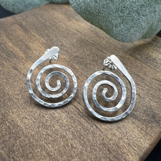 Spiral Studs