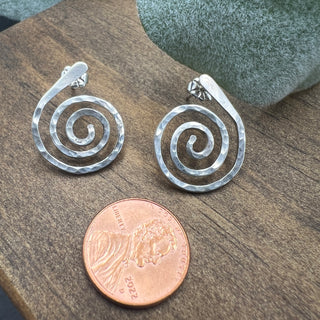 Spiral Studs