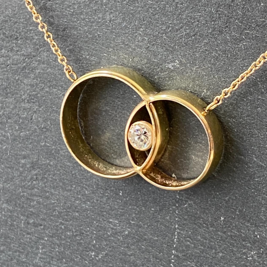 Custom memorial & sentimental piece by Balefire