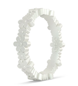 Daisy Stackable: Metallic Pearl