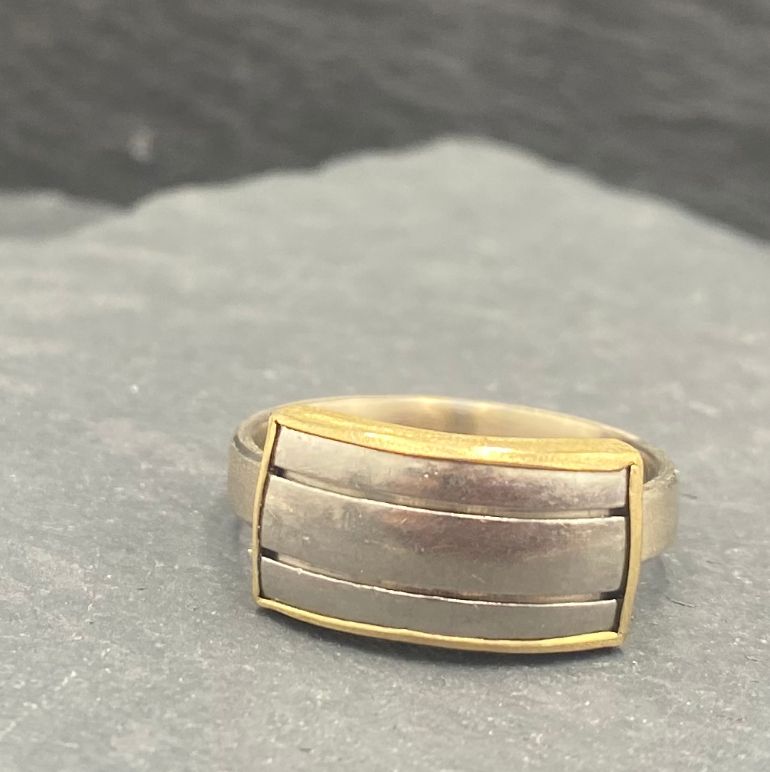 Custom memorial & sentimental piece by Balefire