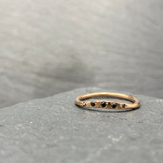 Starry Arch Ring with Black Diamonds