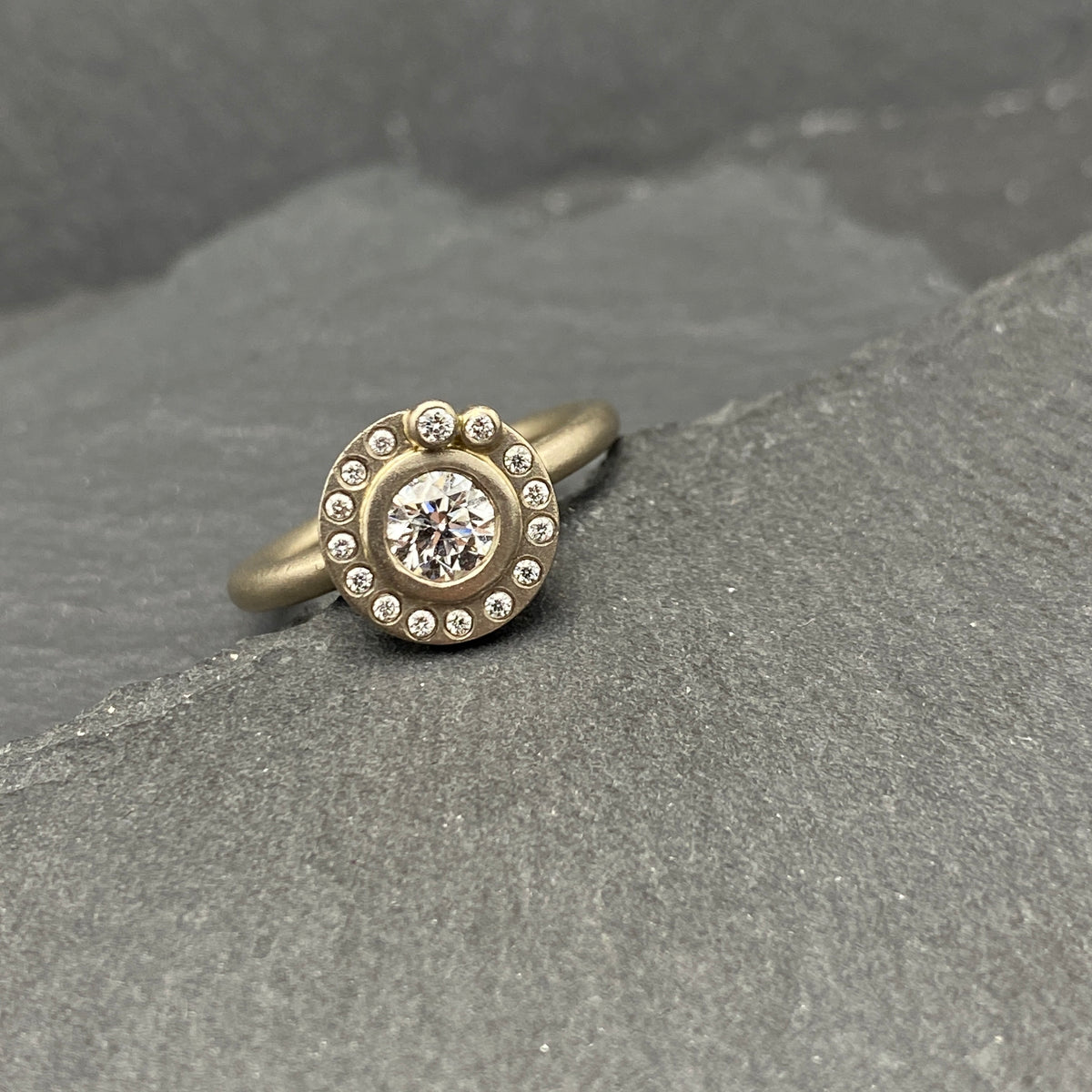 Satellite Ring