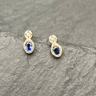 Oval & Round Studs with Sapphire