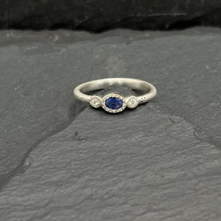 Oval & Round Charm Ring with Sapphire