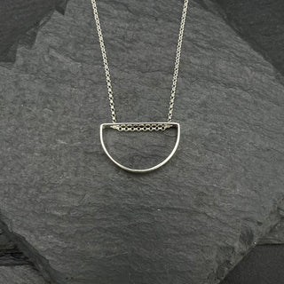 Half-Moon Necklace - Medium